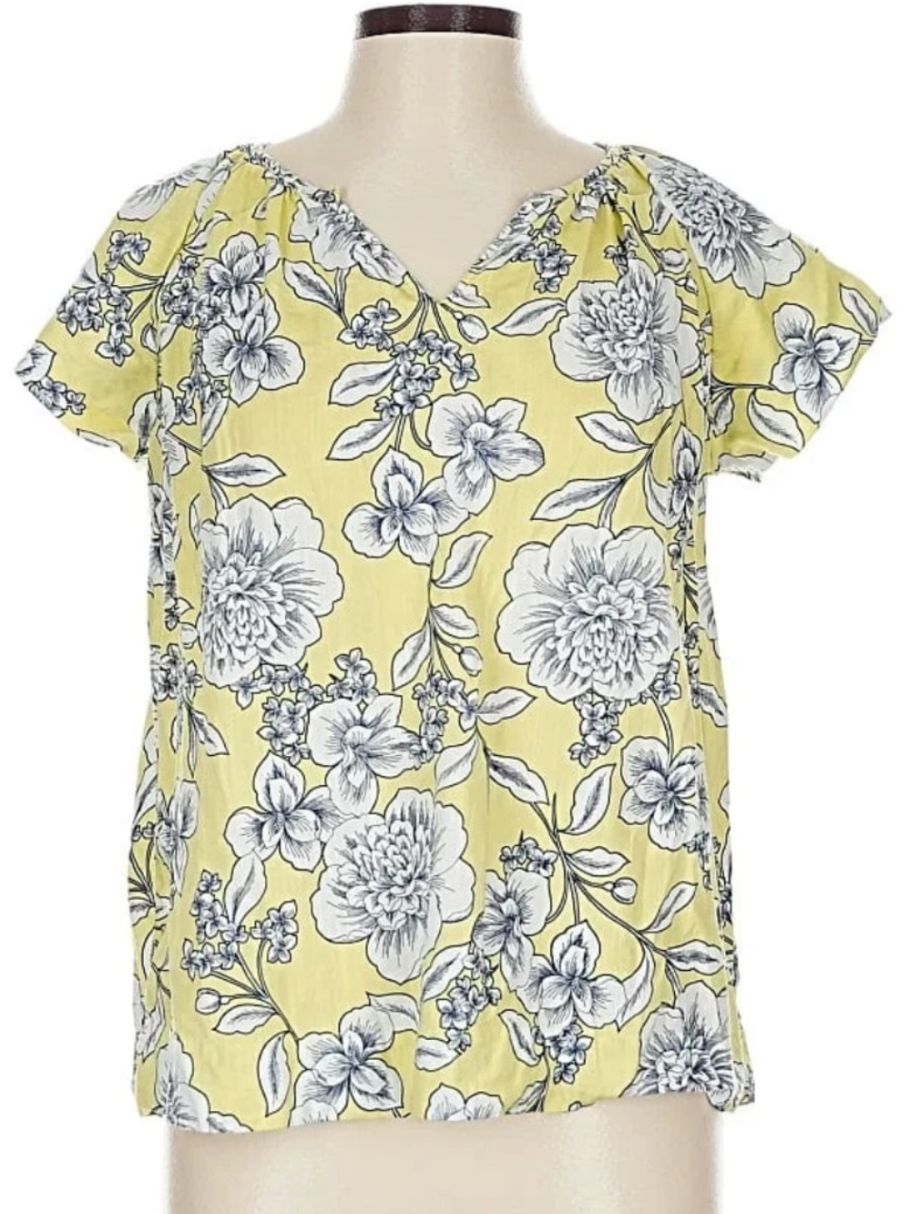 St Johns Bay Size 1X Yellow Black Floral Rayon Cotton V Neck Short Sleeve Blouse